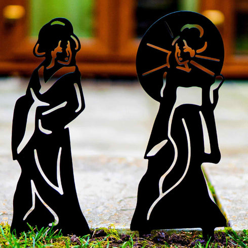 Geishas Garden Ornament Statue, Metal Sculpture for Oriental Japanese Zen Garden, Outdoor Lawn Decoration, Housewarming Gift.
