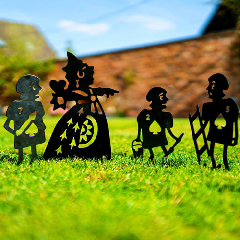 The Queen of Hearts Garden Ornament Alice in Wonderland Themed Party Decoration Gift