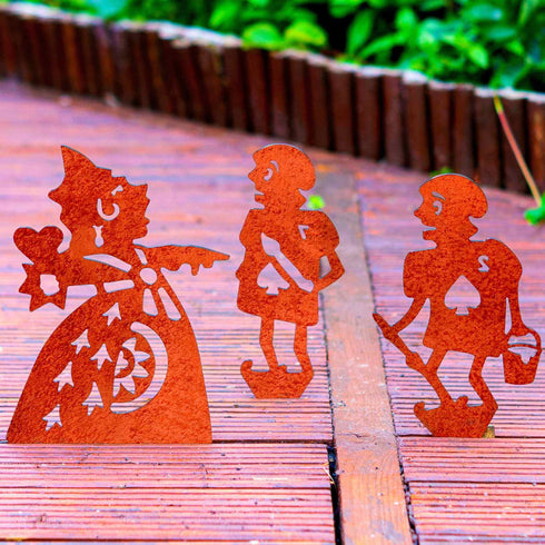 The Queen of Hearts Garden Ornament Alice in Wonderland Themed Party Decoration Gift