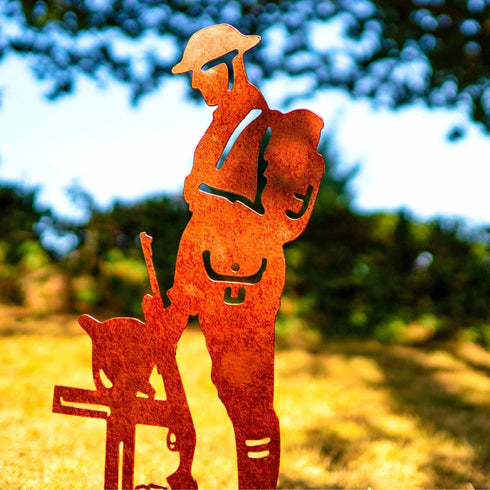 Lest We Forget Soldier Silhouette Military Statue Remembrance Day Sculpture Army Poppy Metal Art Laser Cut Figurine Veteran Tribute Memorial